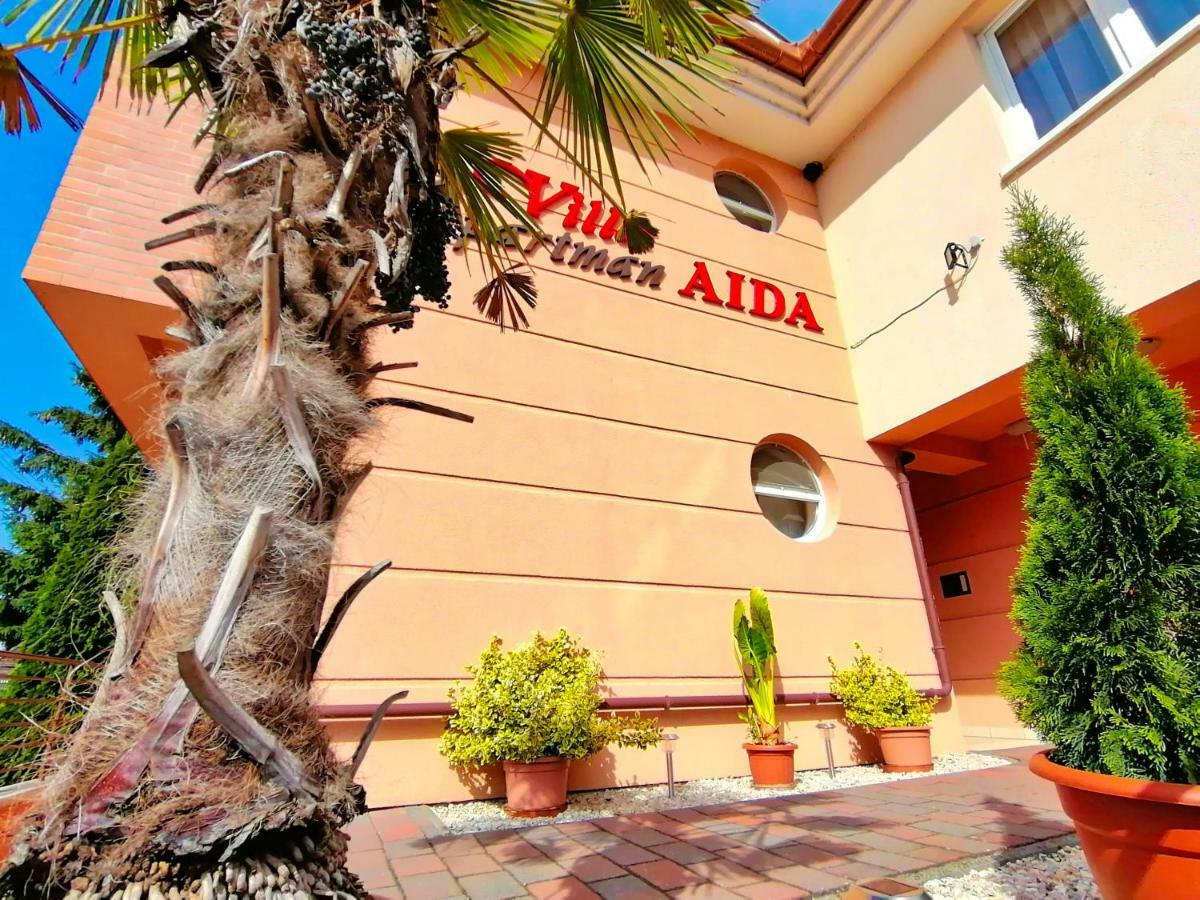 Villa Aida Apartman Hajduszoboszlo Luaran gambar