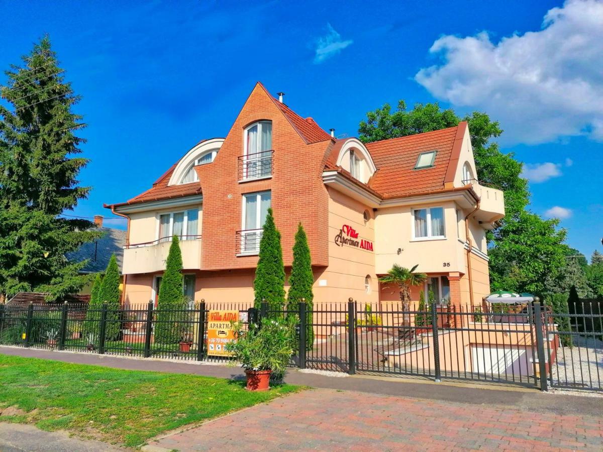 Villa Aida Apartman Hajduszoboszlo Luaran gambar
