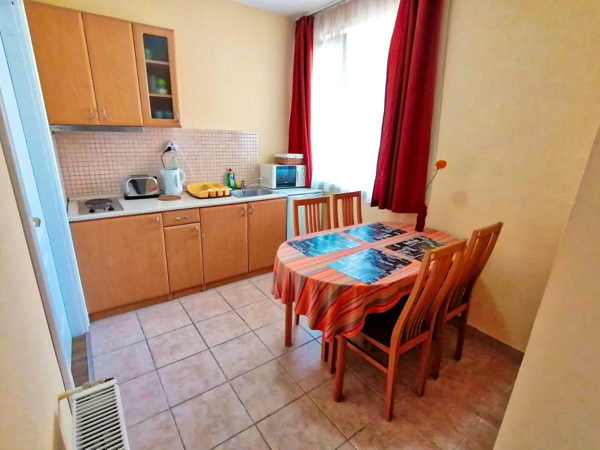 Villa Aida Apartman Hajduszoboszlo Luaran gambar